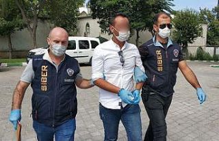 Eski sevgilisinin çıplak fotoğraflarını yayınlama...