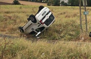 Eskişehir’de hafif ticari araç ile otomobil çarpıştı:...