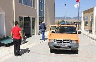 ‘Evde sıkıldım’ diye dışarı çıkan karantinadaki...
