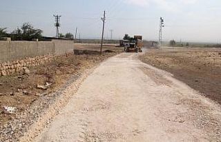 Eyyübiye’de yol yapım çalışmaları sürüyor
