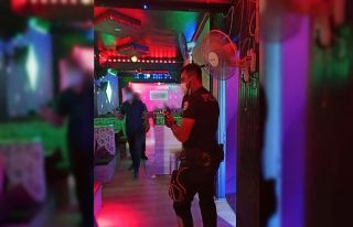Fuhşa karışan 5 kişiye 6 bin 285 TL TL idari para...