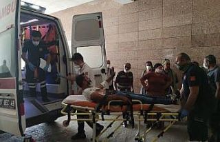 Gaziantep’te kuzenlerin bıçaklı kavgası: 1’i...