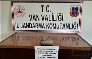 Gevaş’ta 1 kilo 508 gram metamfetamin ele geçirildi