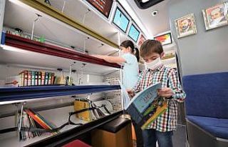 Gezici Kütüphane Başiskele’de kitapseverlerle...