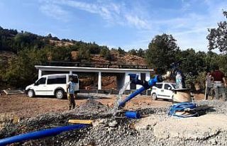 Güneş enerjisiyle köylüler elektrik ücreti ödemeden...