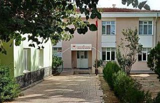 Günyüzü ilçesinde bir kamu kurumu geçici süre...