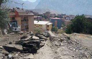 Hakkari şenler rampasında yol çalışması
