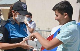 Hakkari’de maske ve sosyal mesafe denetimi