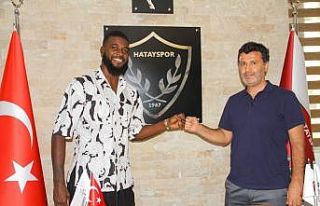 Hatayspor, Billong’u kadrosuna kattı