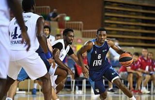 Hazırlık maçı: TOFAŞ: 56 -Anadolu Efes: 95