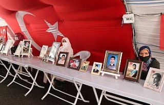 HDP önündeki ailelerin evlat nöbeti 381’inci...