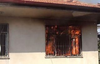 Hırsızlar bunu da yaptı: Yaşlı adamın 80 bin...