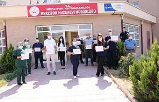Huzurevi personellerine teşekkür belgesi