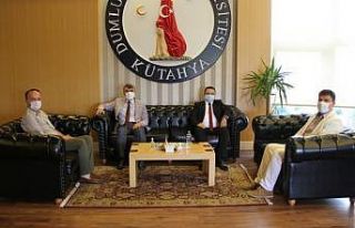 İdare Mahkemesi Başkanı Cengiz’den Rektör Uysal’a...