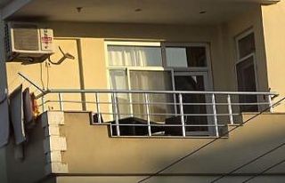 İki çocuk annesi kadın 3. kattan düşerek öldü