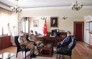 İl Jandarma Komutanı Gemalmaz Kaymakam Perçi’ye...