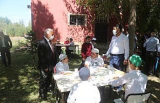 İl Müftüsü Topçu, yüz yüze eğitime başlayan...