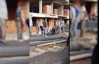 İnşaattan düşen işçi yaralandı