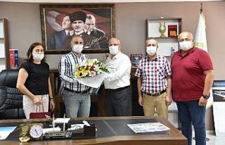 İşçi borçlarını ödeyen Başkan Kaya’ya anlamlı...