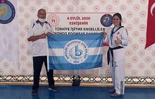 İşitme engelli sporcu Yıldız, Türkiye üçüncüsü...