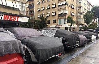 İstanbul’da dolu yağışında milyonluk lüks...