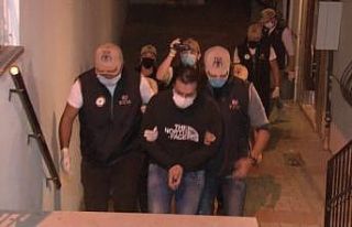 İstanbul’da eşzamanlı FETÖ operasyonu çok sayıda...