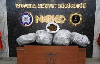 İstanbul’da uyuşturucu tacirlerine operasyon