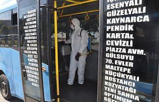 İstanbul’un en uzun minibüs hattına dezenfektan...