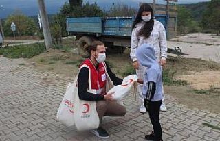 İyilik Serüveni’in Kocaeli’de çocukları sevindirdi