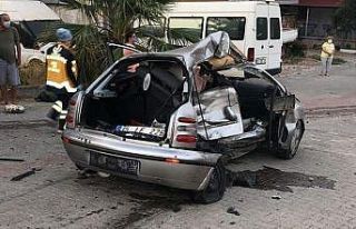 İzmir’de feci kaza: 2 ölü, 2 yaralı