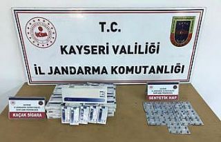Jandarma sentetik hap ve kaçak sigara yakaladı