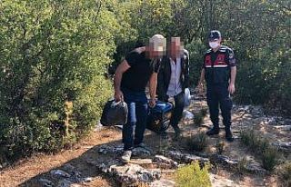 Kaçak kazı yaparken yakalandılar