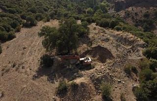 Kaçak kazıya drone destekli operasyon: 4 kişi yakalandı