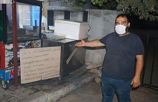 Kahramanmaraşlı kebapçı eli bıçak tutan okumak...