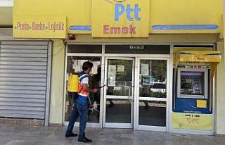 Kamu binaları dezenfekte ediliyor