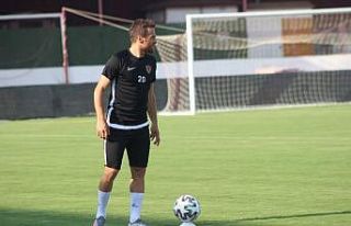 Kaptan Mesut Çaytemel, 36 yaşında Süper Lig’le...
