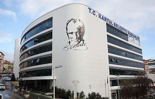 Kartal Belediyesi’ne girişlerde ’HES Kodu Sorgulama...