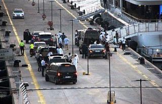 Katar kraliyet ailesi, 2 kamyon eşya 500 valizle...