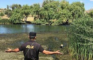 Kayıp genç her yerde didik didik aranıyor: Çok...
