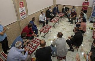 Kaymakam Aslan’dan taraftar sokak esnafına ziyaret