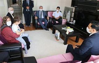 Kaymakam Erdem ilk ziyaretini şehit ailelerine yaptı