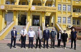 Kaymakam Türköz okulları inceledi