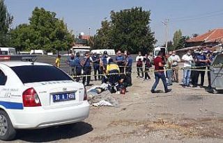 Kayseri’de yanan araçların yanında vurulan şahıs...