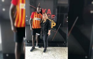Kayserispor Kanga’yı transfer etti