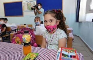 Kepez’den 17 bin 258 öğrenciye portakal suyu