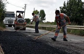 Kırsalda ve merkezde üstyapı çalışmaları sürüyor