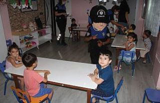 ’Koca kafa kanka polis’, hem eğlendirdi hem de...