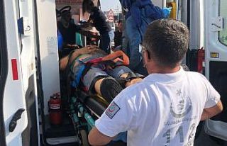 Kocaeli’de 2 otomobil çarpıştı: 3 yaralı