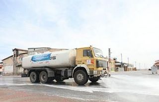 Kocasinan, dezenfekte edilmedik yer bırakmıyor