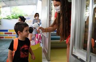 Konyaaltı Toros Kreşi’nde ilk ders heyecanı